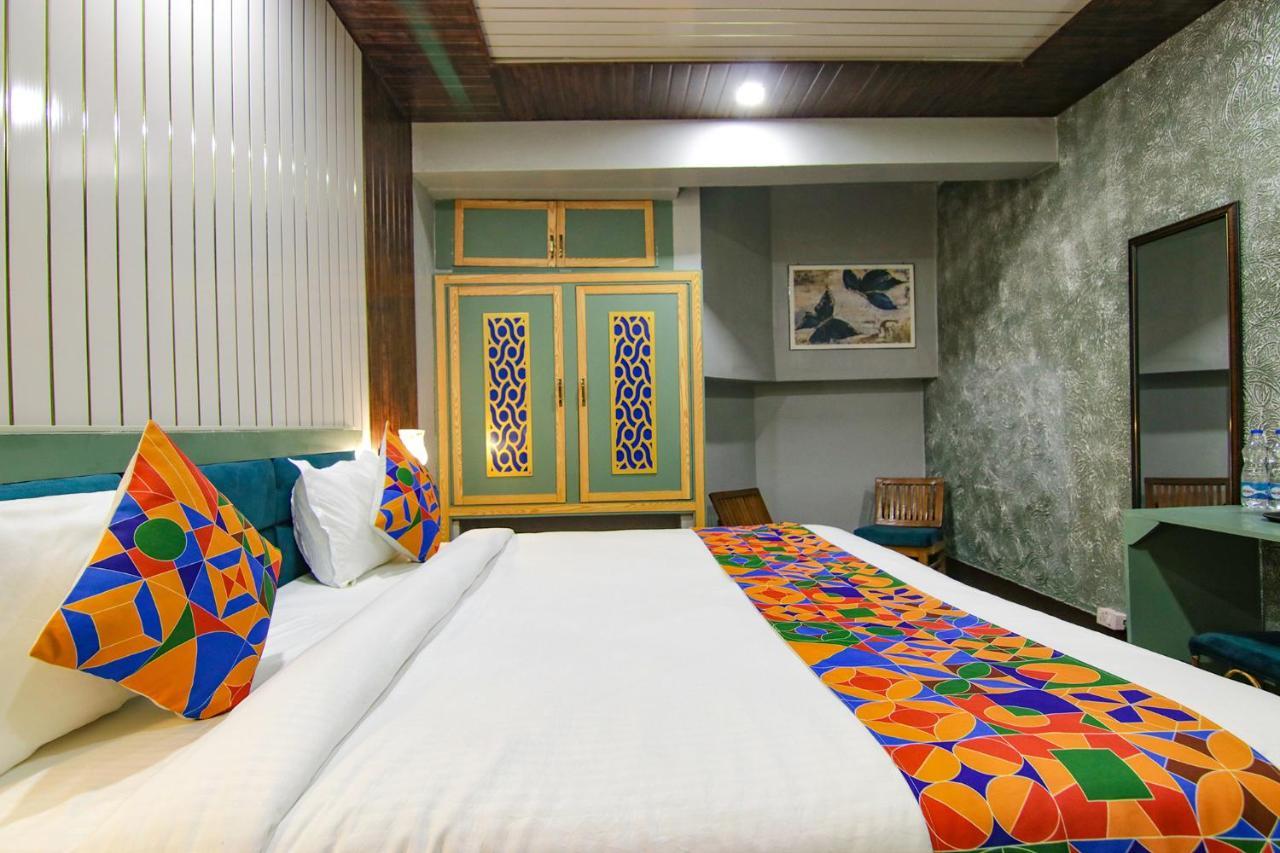 רישיקש Fabhotel Hi By Madras מראה חיצוני תמונה