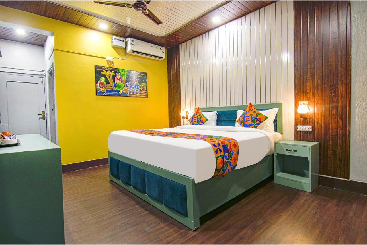 רישיקש Fabhotel Hi By Madras מראה חיצוני תמונה